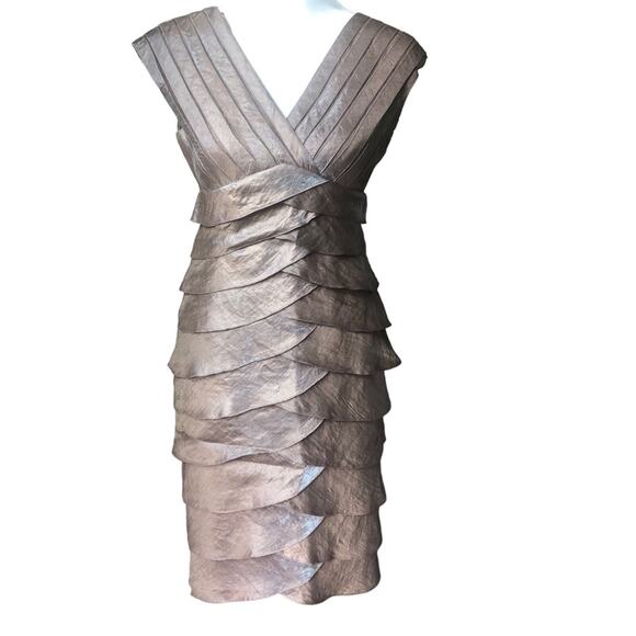 Adrianna Pappell pewter/bronze scalloped skirt cocktail dress sz 4 - Picture 1 of 7